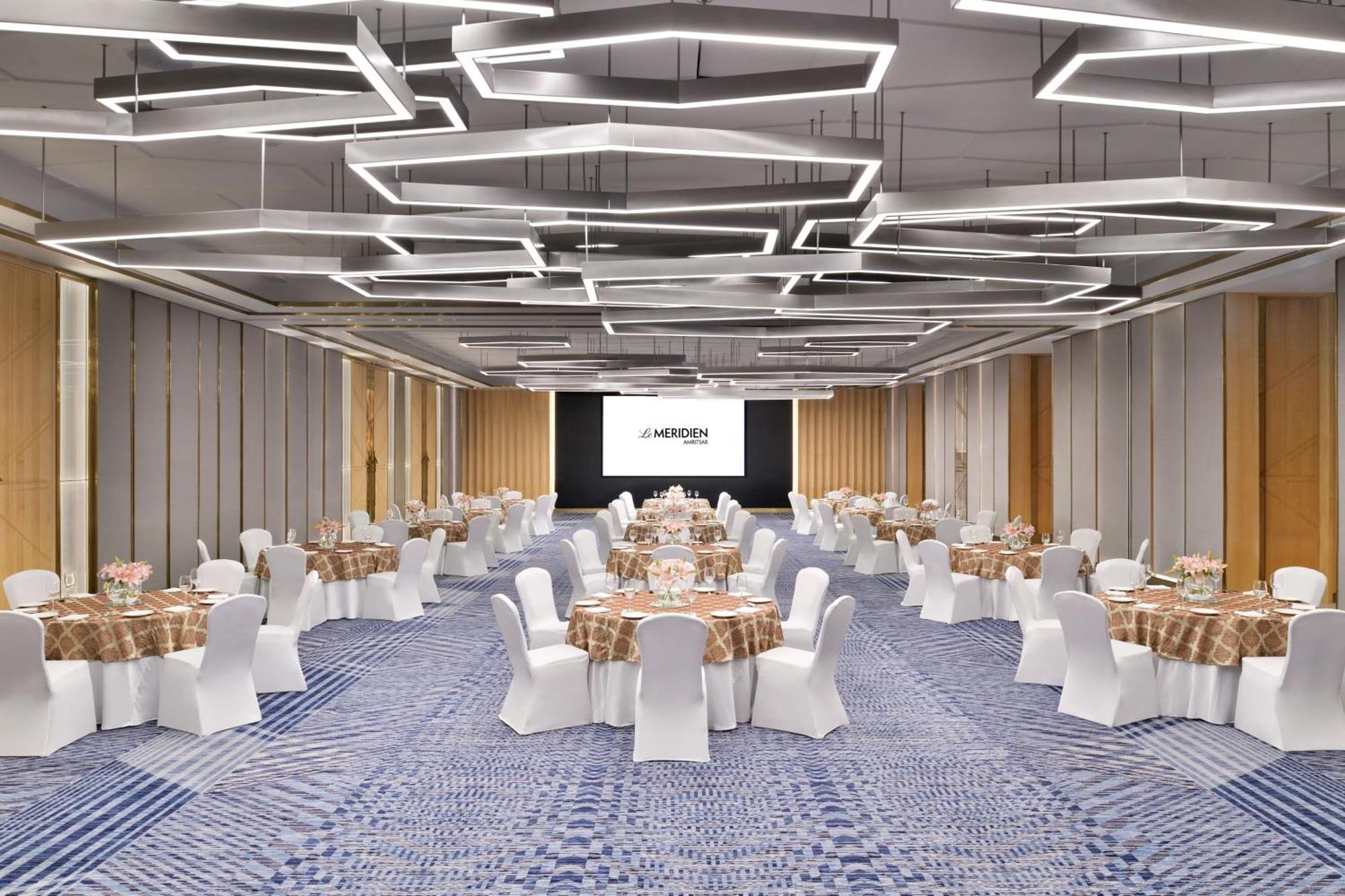 Le Meridien アムリトサル エクステリア 写真